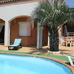 Costa. Holiday home *