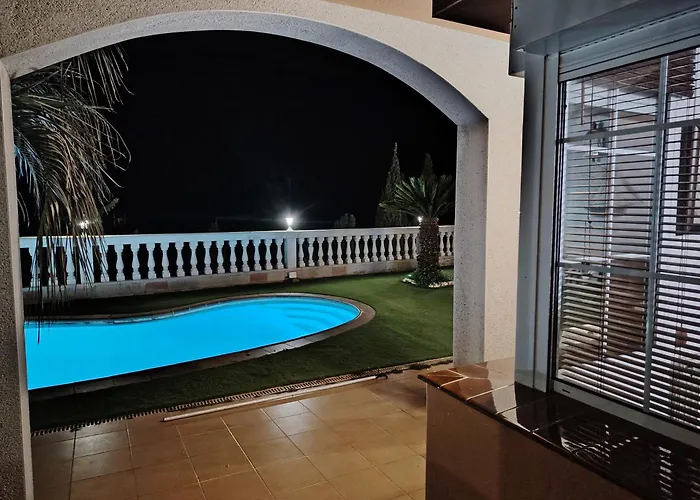 Costa. Hébergement de vacances *